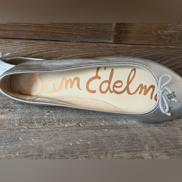 Sam Edelman Metallic Silver Flats - Picture 3 of 5